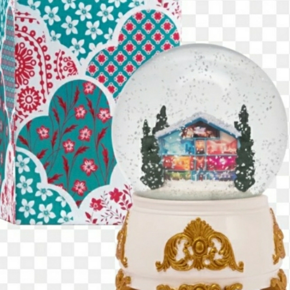 ISO Lover Snow Globe!!